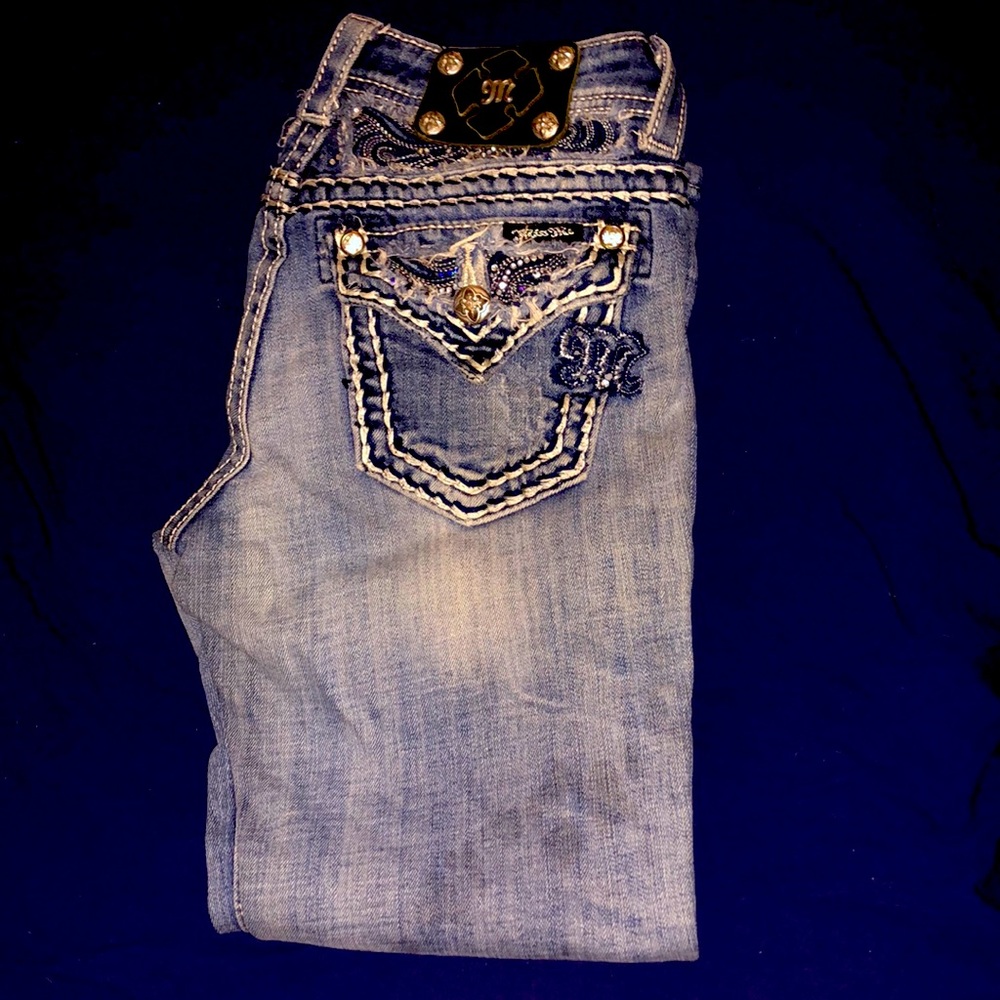 Women’s Miss me cuffed capris size 27